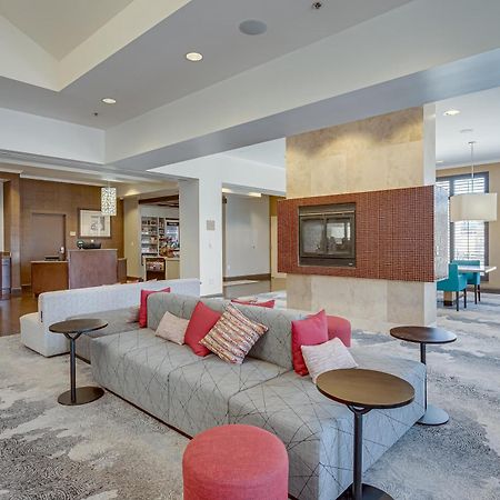 Hilton Garden Inn Phoenix Airport North Eksteriør billede