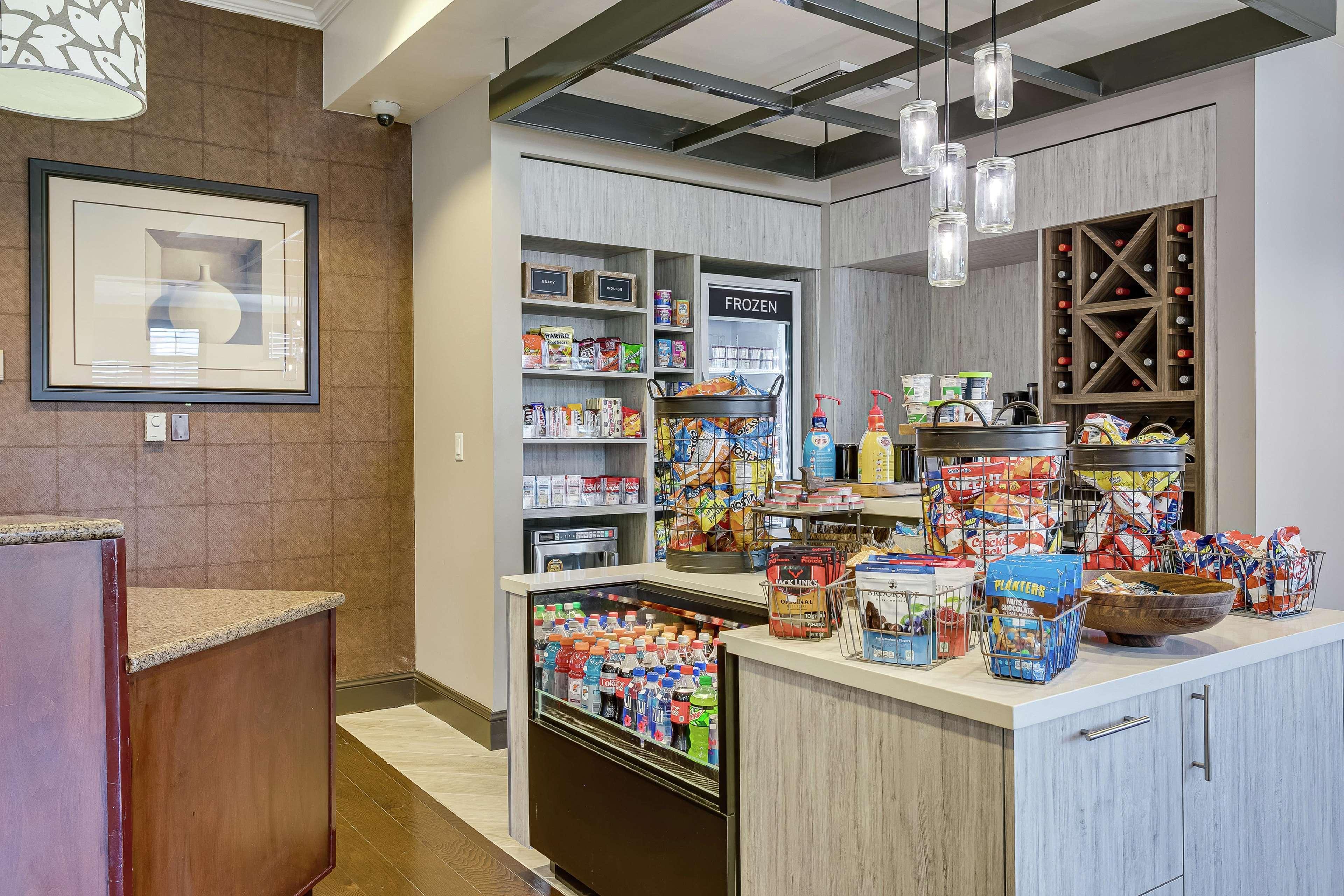 Hilton Garden Inn Phoenix Airport North Eksteriør billede